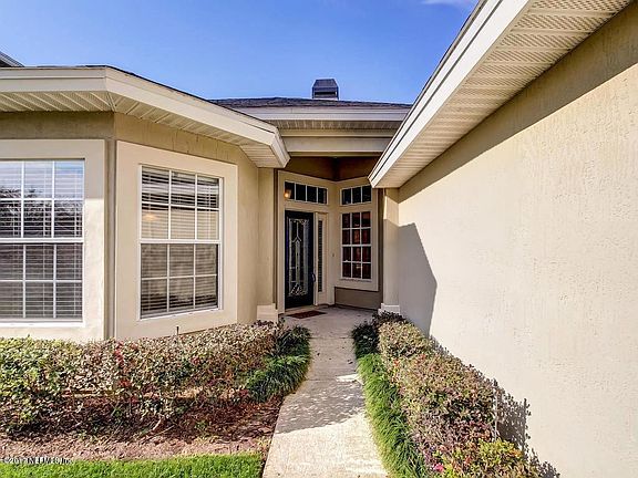 2nd image of 14634 Fern Hammock Dr