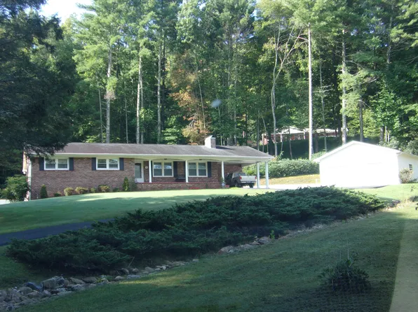 120 Wolf Pen Br, Erwin, TN 37650