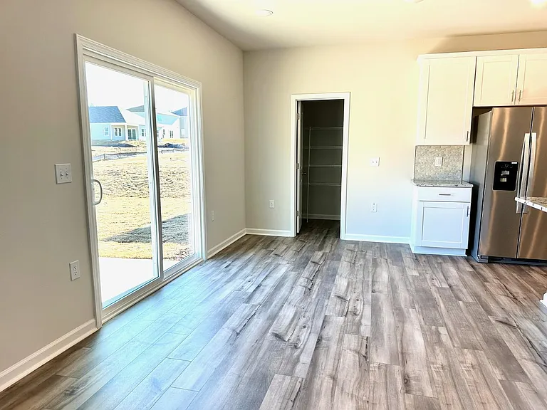 902 Crow Branch Dr — Photo 6