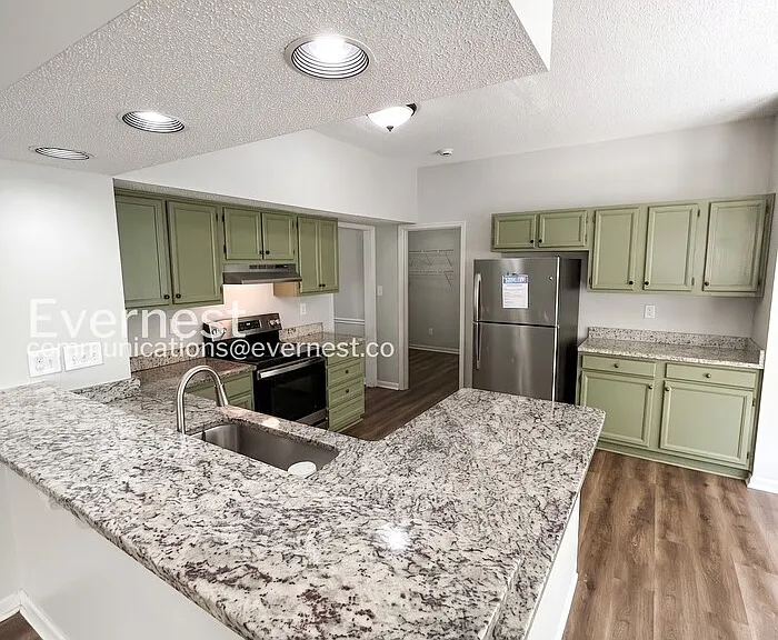 9601 Marshbrooke Rd — Photo 5