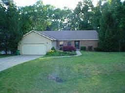 2nd image of 290 Hillgail Rd SW