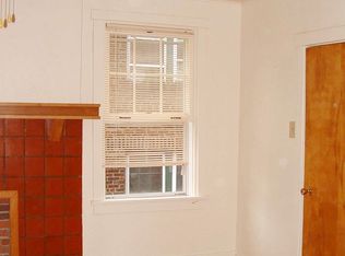 5848 Alderson St APT 3, Pittsburgh, PA 15217