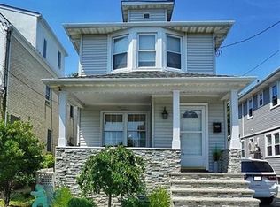 409 Beach 138th St, Far Rockaway, NY 11694
