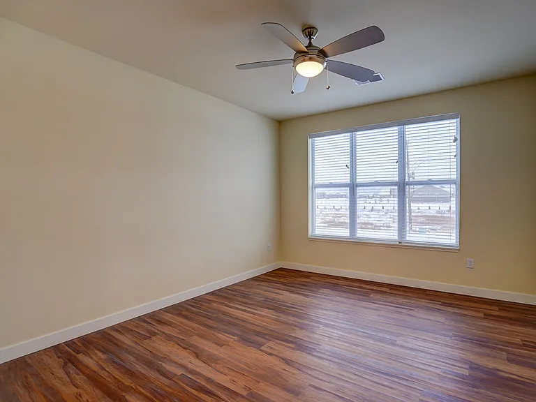 1270 Stonewood Xing — Photo 27
