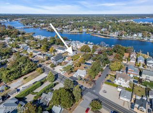 553 Parker Ave, Brick, NJ 08724