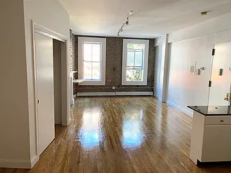 Rented by United American Land