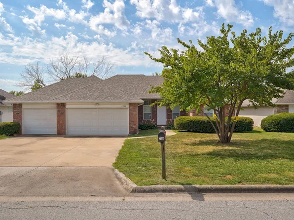 2834 W Lasalle Street, Springfield, MO 65807