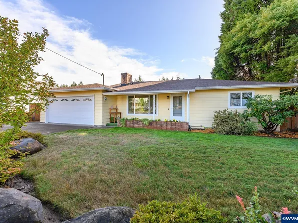 1036 SW 2nd St, McMinnville, OR 97128