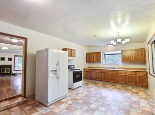 280 Lodge Rd, Boulder Creek, CA 95006