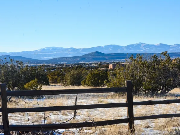 46 W Camino Del Cielo, Santa Fe, NM 87506