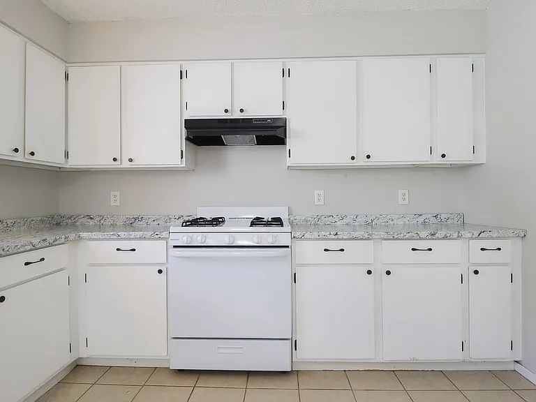 15080 S Xenophon Ave — Photo 11