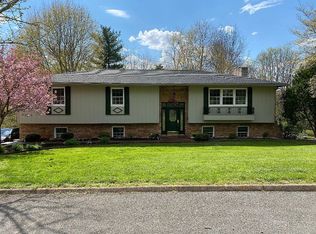 1808 Briarcliff Dr, Elizabethton, TN 37643