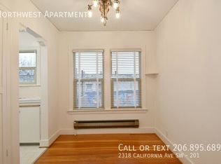 2318 California Ave SW APT 201, Seattle, WA 98116