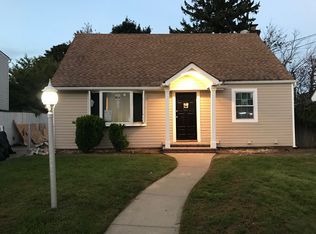 1994 Franklin Rd, Valley Stream, NY 11580