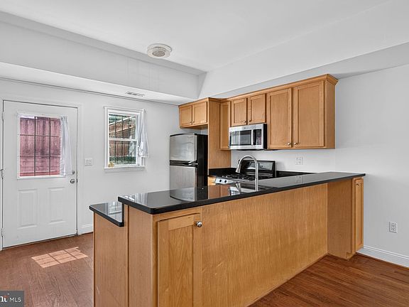 5th image of 1408 Florida Ave NW #A
