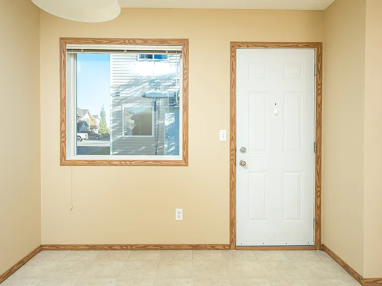 100 Jordan Pkwy — Photo 15