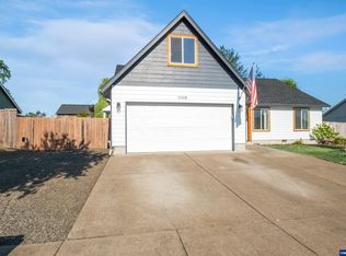 5548 Umpqua Ln NE, Albany, OR 97321