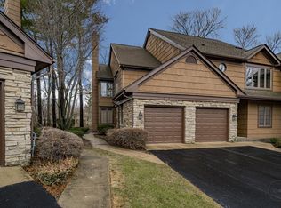 1117 Lacebark Ct, Darien, IL 60561