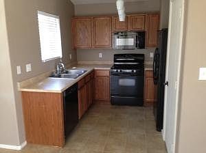 4th image of 761 Deerbrush Ct SW