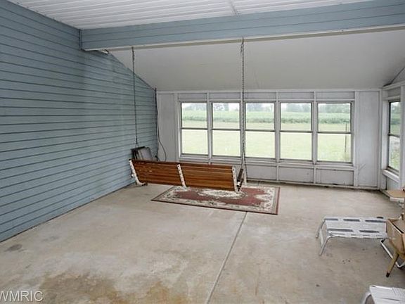 3rd image of 9722 E Ml Ave