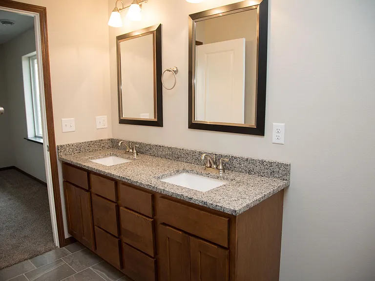 6333 Pawnee Ln — Photo 13