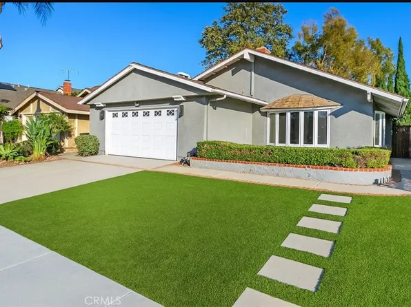 14902 Foxcroft Rd, Tustin, CA 92780