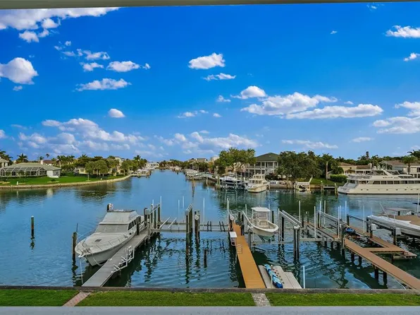 737 Pinellas Bayway S APT 103, Tierra Verde, FL 33715