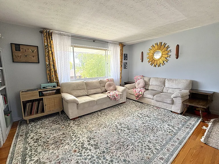 229 Blair Dr — Photo 7