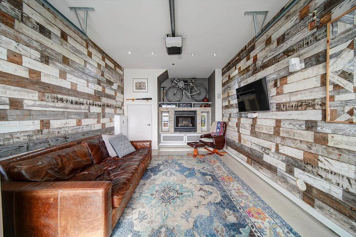 1 bed, 1.5 bath, 1175 sqft, $3,400 — Photo 3