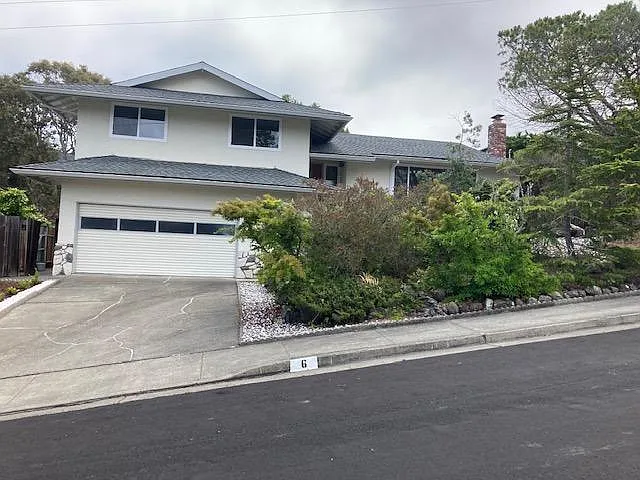 6 Balclutha Dr photo 1