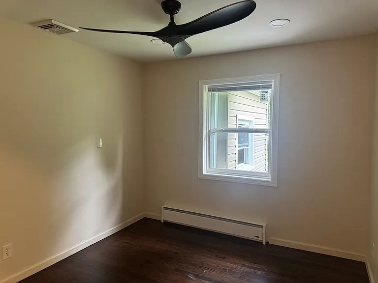 31 Buttonwood Rd #1 — Photo 8