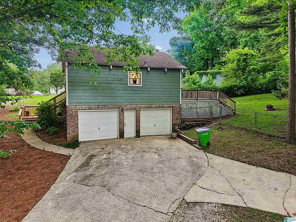 2nd image of 1031 Kings Forest Dr