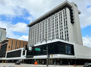 220 Broadway Ave S APT 911, Rochester, MN 55904