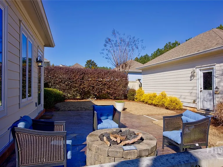 3530 Greenleffe Dr — Photo 36
