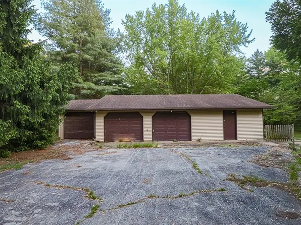 3539 N Drury Ave, Kansas City, MO 64117