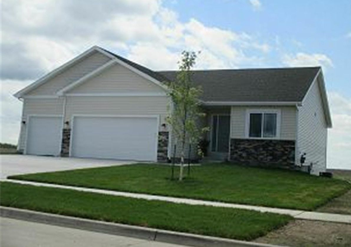875 NE Addison Dr, Waukee, IA 50263 Zillow
