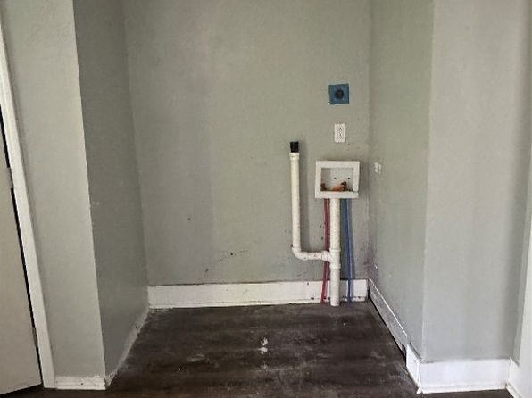 montgomery-alabama-120588420 picture