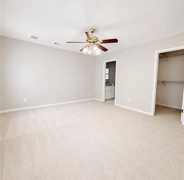 3235 Bentwood Close — Photo 32