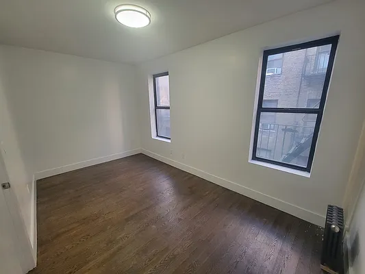 Rented by Bruma Realty LLC | media 6