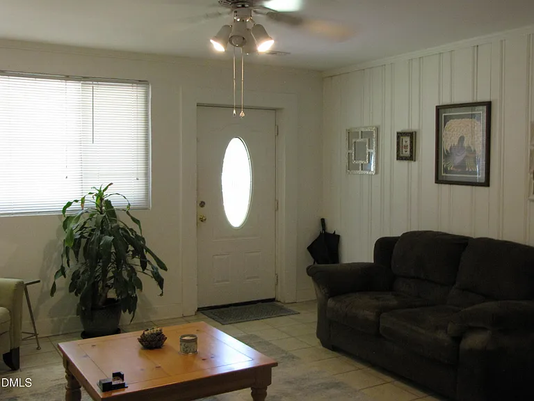 3608 Knollwood Dr — Photo 3