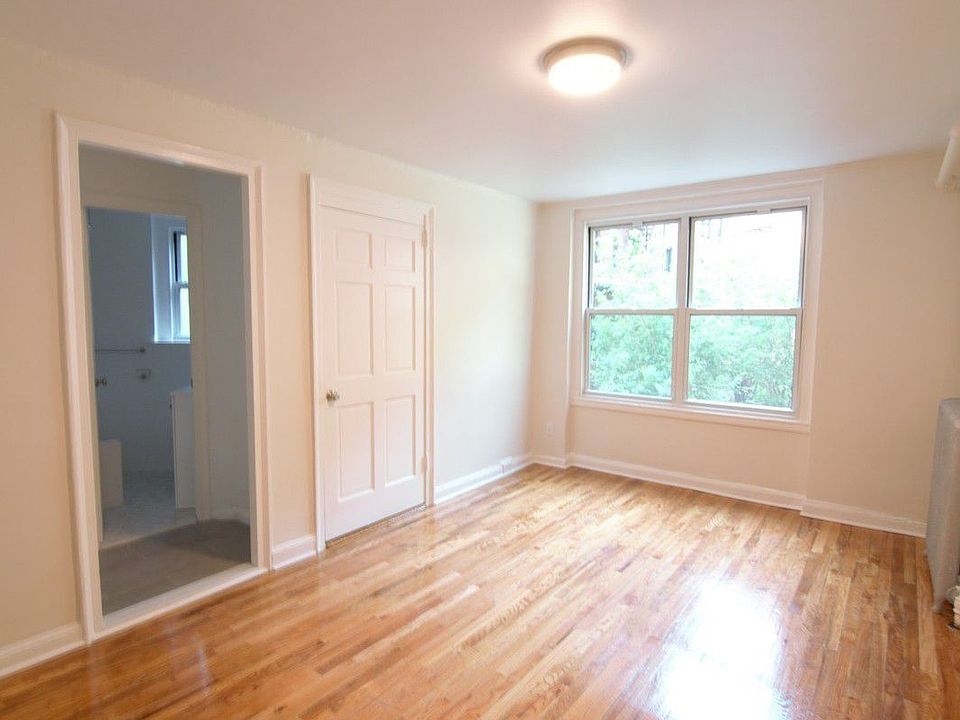 1st image of 3418 91st St APT B12