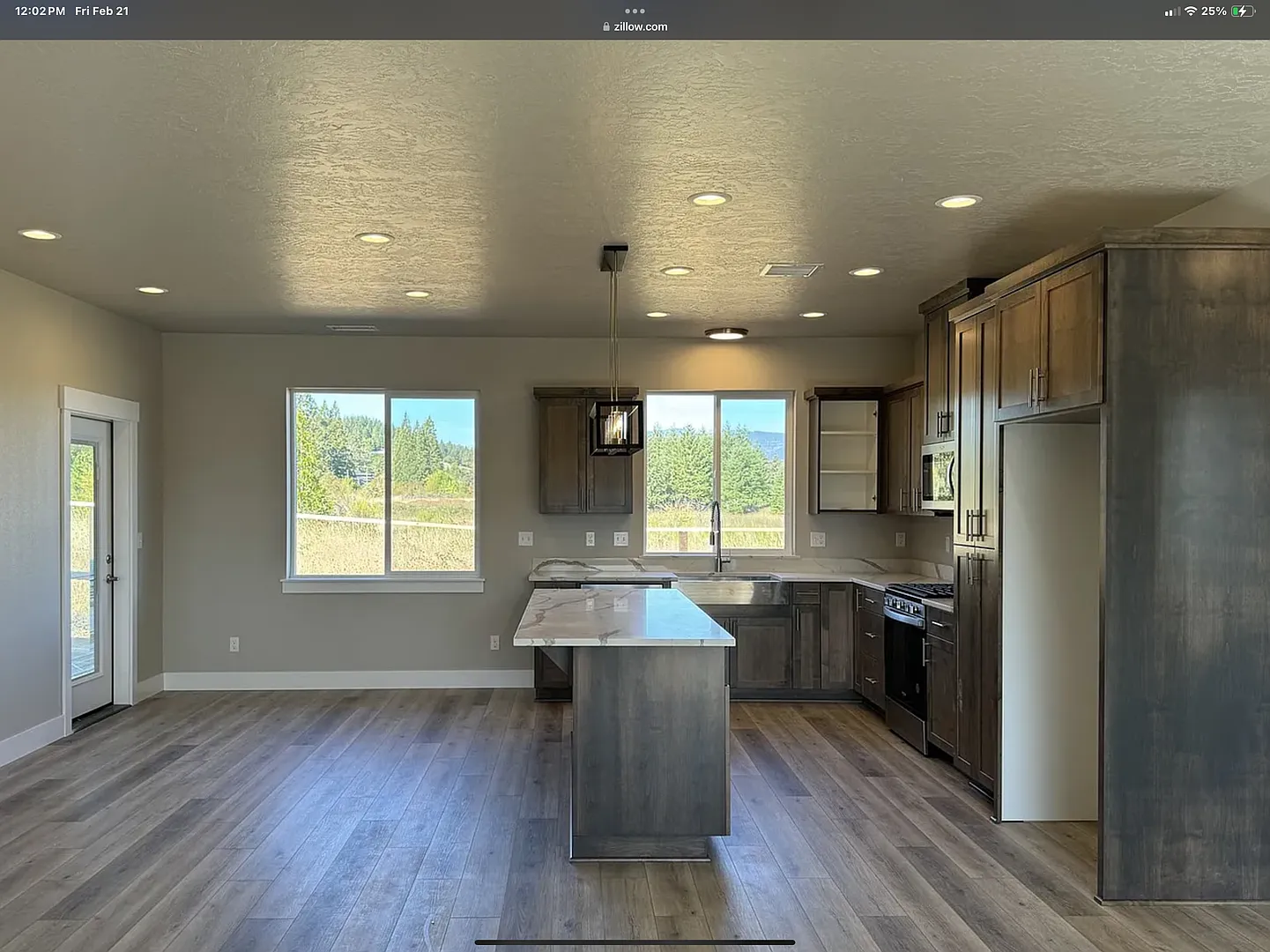 Gorgeous Newer Home — Photo 3