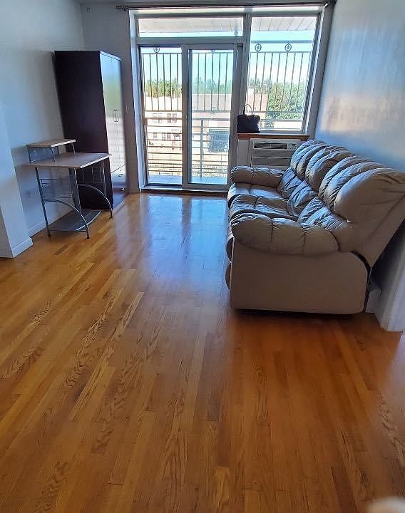 1st image of 729 40th St Floor 2