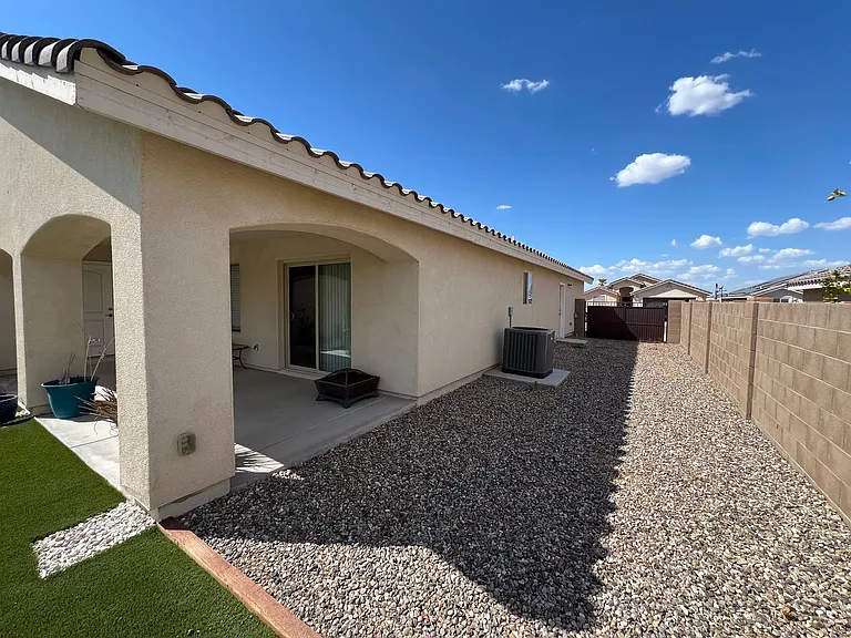 12625 E 48th Dr — Photo 25