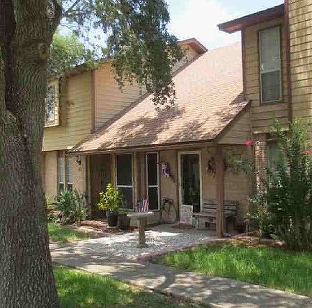 2nd image of 7130 Everhart Rd APT 31