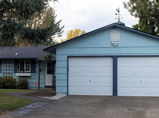 745 NE 19th St, Gresham, OR 97030
