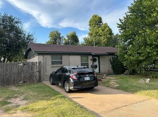 7121 NW 19th St, Bethany, OK 73008