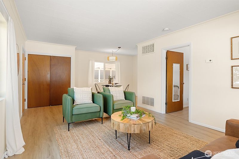 4th image of 1704 22nd Street