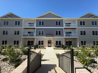 420 Capstone Dr #306, Lynchburg, VA