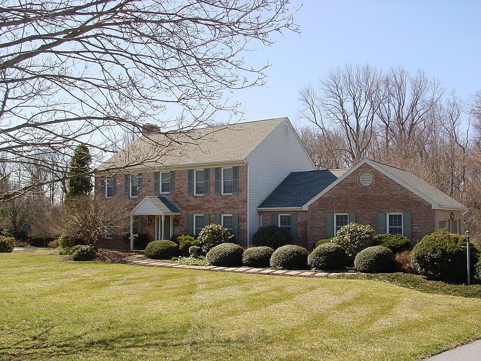 Spacious, beautifully maintained brick front colonial in popular Radley Run.. 